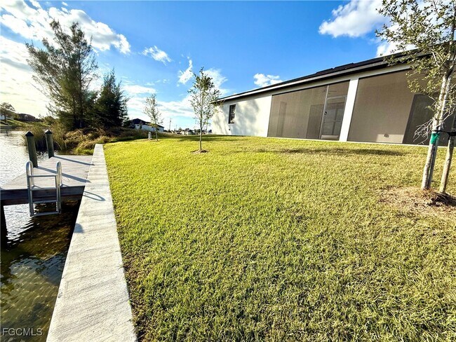 Building Photo - 1926 NW 21st St