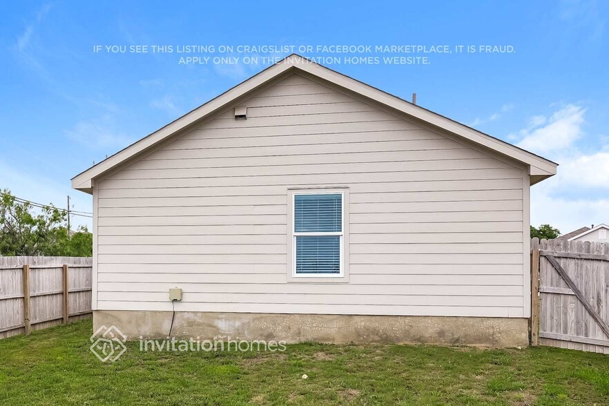 Building Photo - 7312 Plata Cir