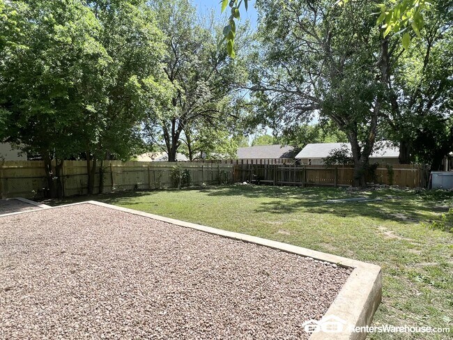 Building Photo - 2309 Bendridge Trail