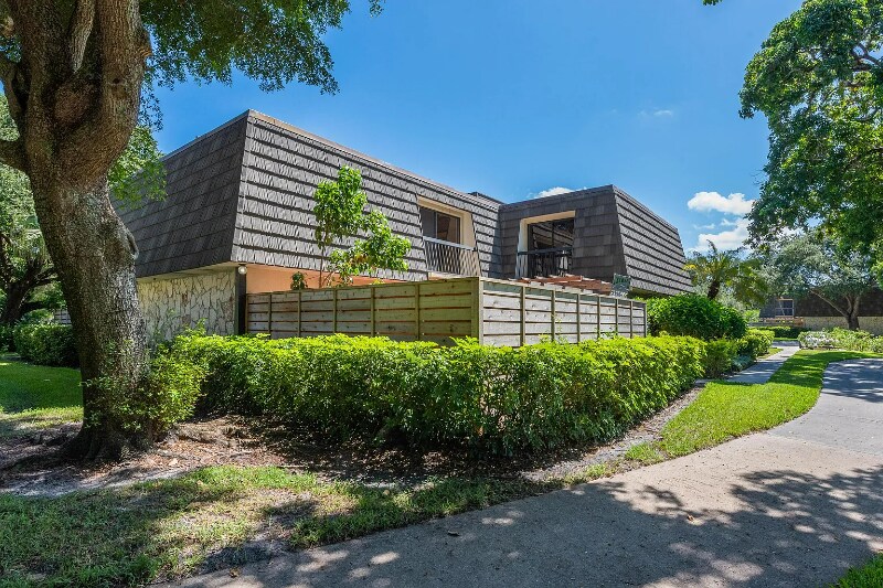 Building Photo - 524 5th Terrace