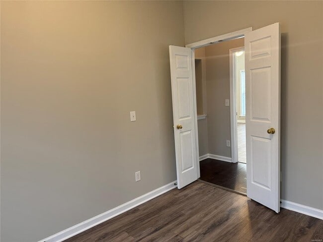 Building Photo - 119 Grasmere Ct