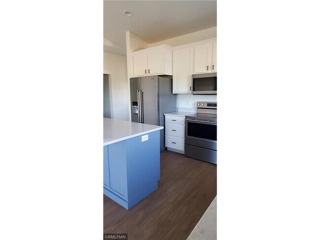 Building Photo - 1229-1231 Wisteria Ln