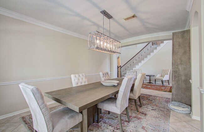 Building Photo - 26427 Sagewood Forest Dr