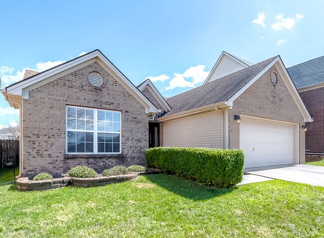 Building Photo - 2481 Crescenzio Way