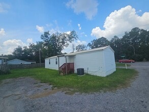 Building Photo - Pace Park
