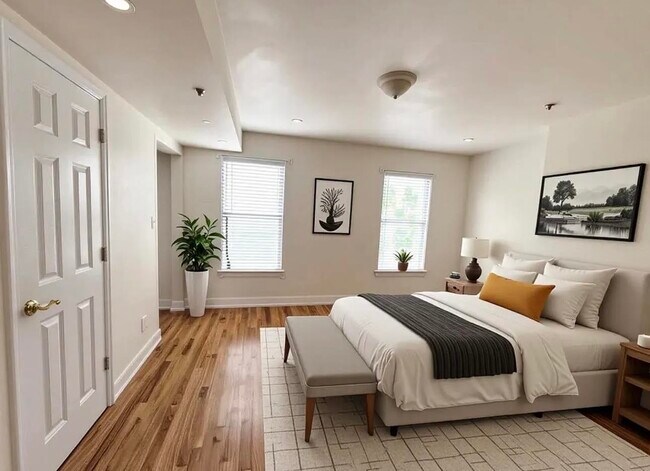 Building Photo - 102 Hudson St