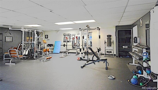 Building Photo - 9209 E Nassau Ave