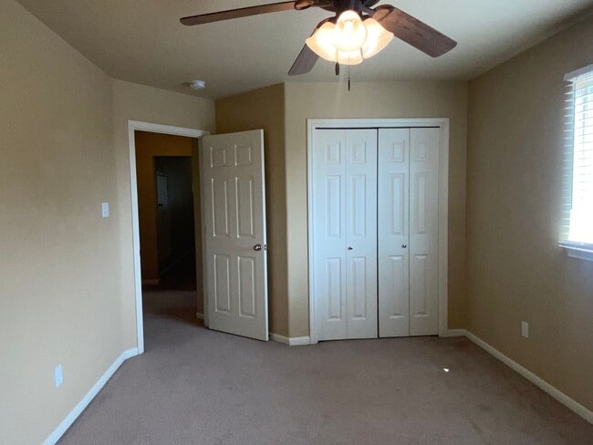 Building Photo - 7707 Bridgepointe Dr