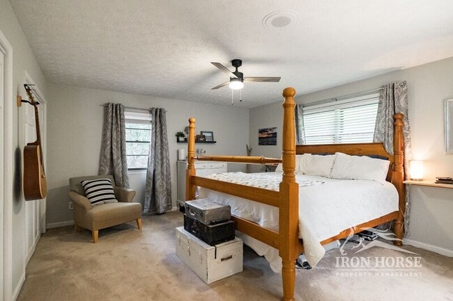 Building Photo - 130 Austin Dr