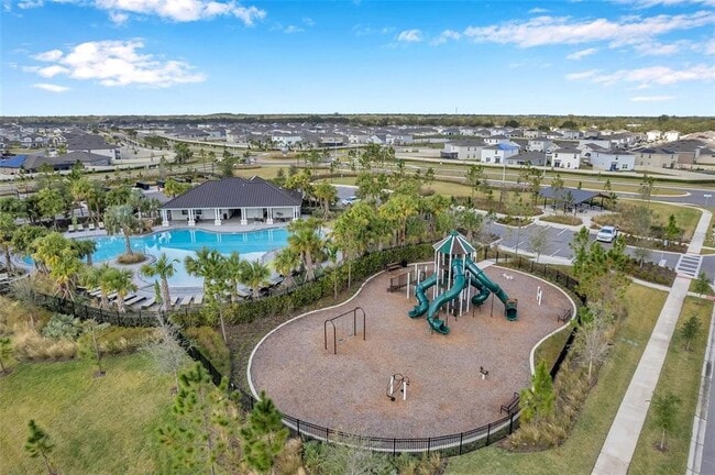 Building Photo - 5517 Blue Azure Dr