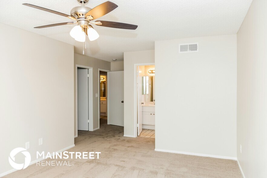 Building Photo - 3810 Boca Chica Ave