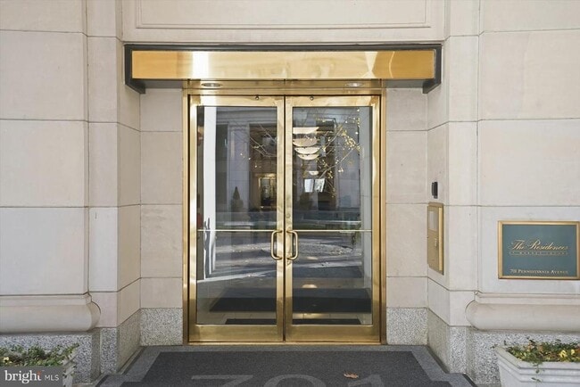 Building Photo - 701 Pennsylvania Ave NW