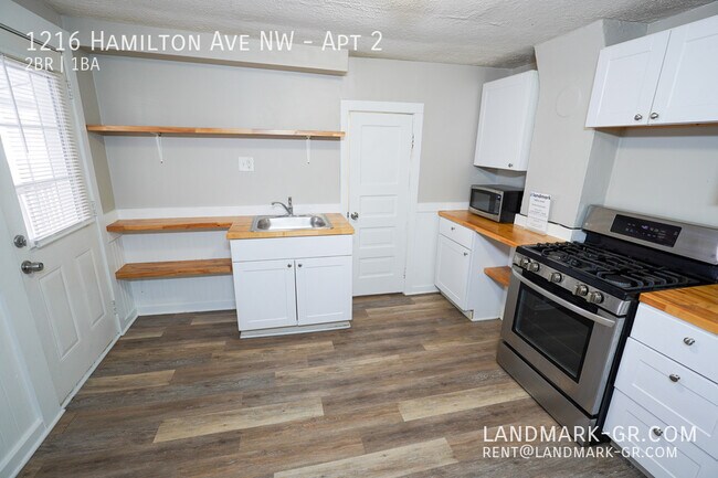 Building Photo - 1216 Hamilton Ave NW
