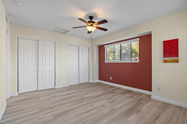 Building Photo - 10655 Lemon Ave