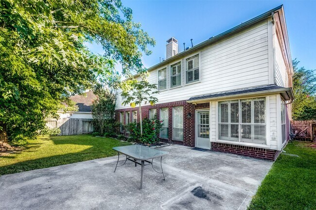 Building Photo - 22726 Shannon Falls Ct