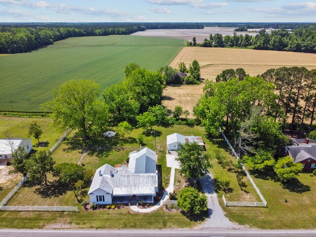 Building Photo - 801 NC-33