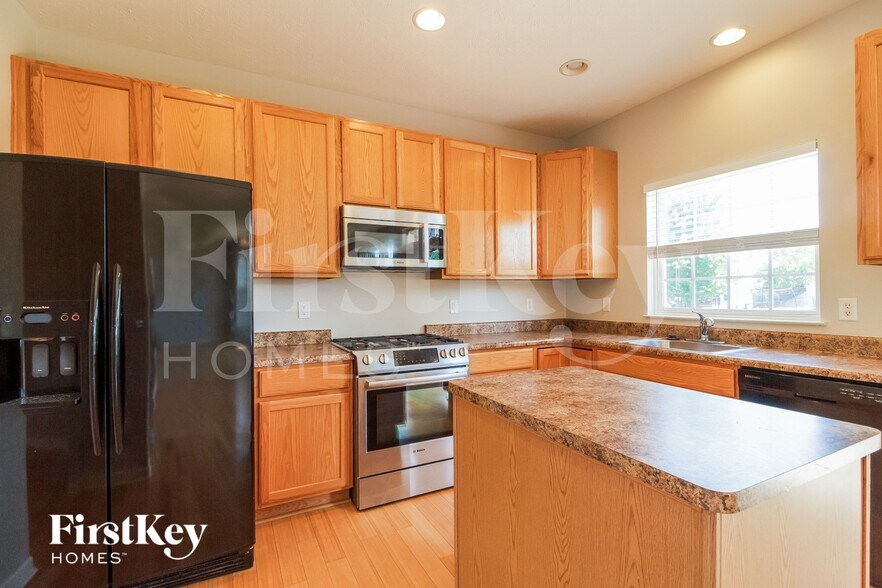 Building Photo - 4734 Turfway Trail