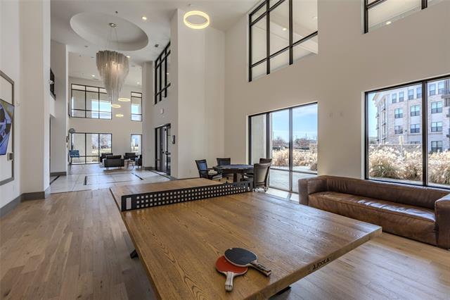 Building Photo - 2700 Old Denton Rd