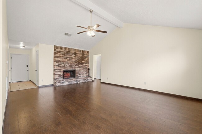 Building Photo - 1418 Crawley Ct