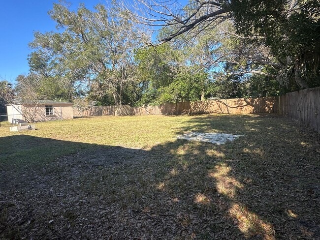 Building Photo - Welcome Home, Cozy House For Rent, JAX Heights