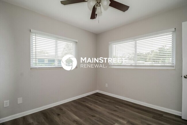 Building Photo - 3 Bedroom Pet-Friendly Home in Winter Park, FL with Main Street Renewal