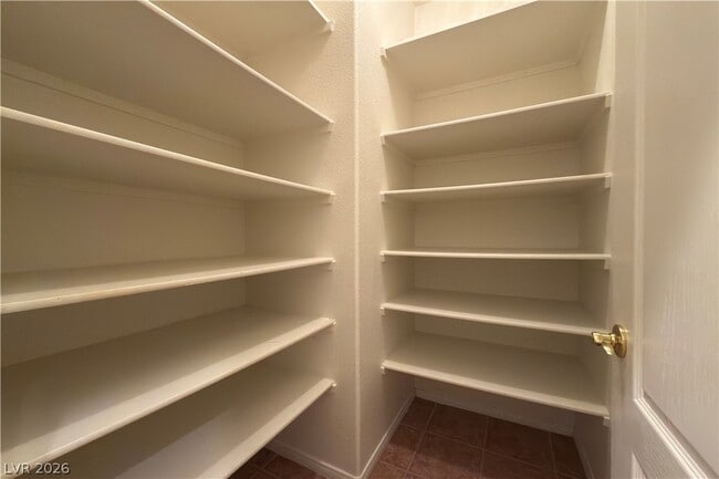 Building Photo - 277 Prudence Ct