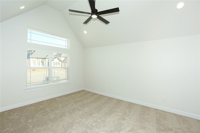 Building Photo - 3213 SW Lovely Ln