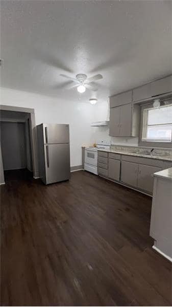 Building Photo - 304 N Criswell St