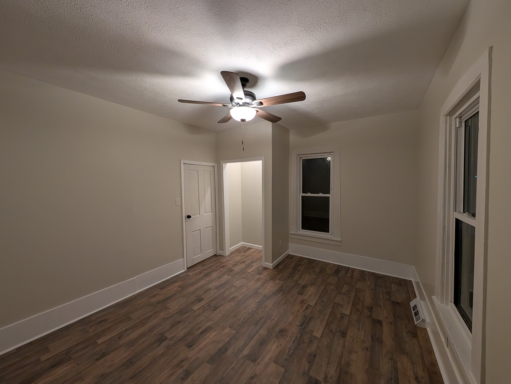 Building Photo - 37 Congress St