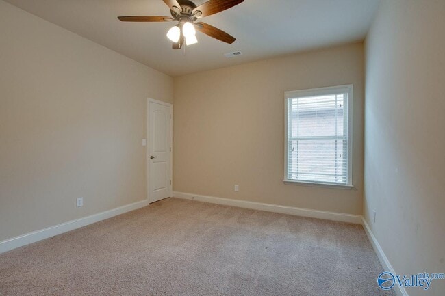 Building Photo - 407 E Mossyleaf Dr SW