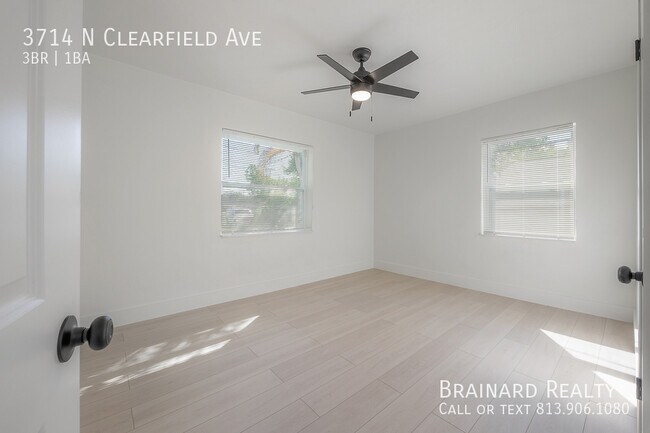 Building Photo - 3714 N Clearfield Ave