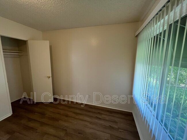 Building Photo - 5832 Nordina Dr