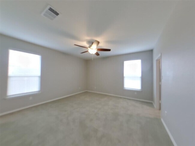 Building Photo - 153 Ella Marie Cir