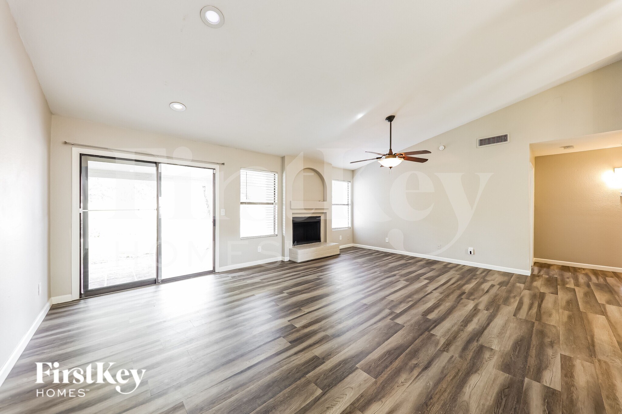 Building Photo - 19626 N 14th Pl