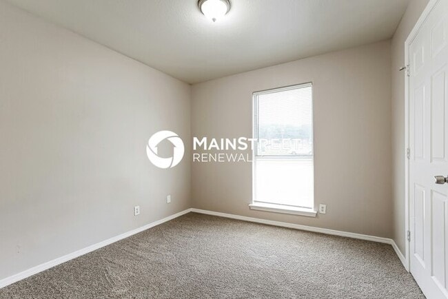 Building Photo - 4 Bedroom Pet-Friendly Home in Converse, T...