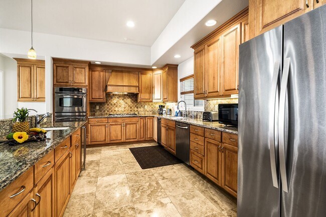 Building Photo - Luxurious Oceanview Getaway w/Private Pool...