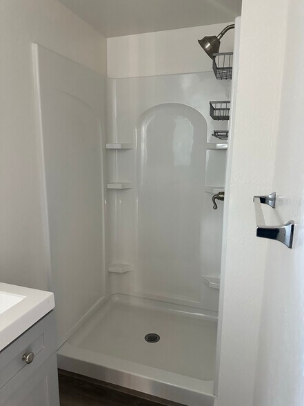 Building Photo - 17000 CA-1