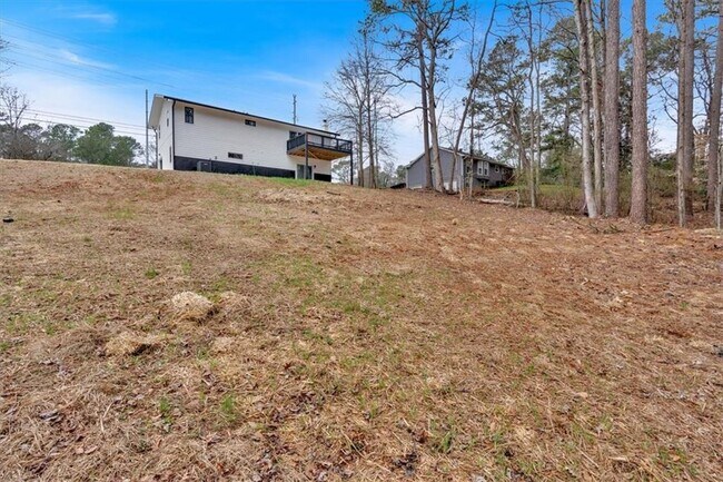 Building Photo - 5070 Alabama Rd