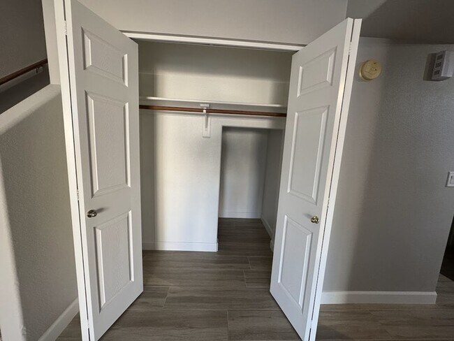 Building Photo - North Scottsdale 3br