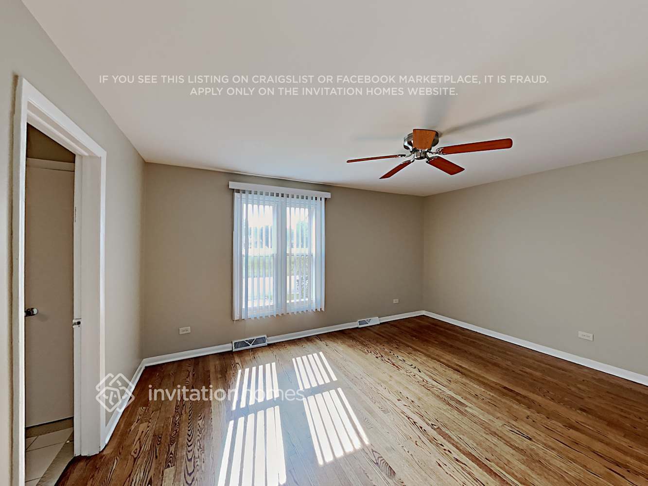 Building Photo - 6031 W 129th St