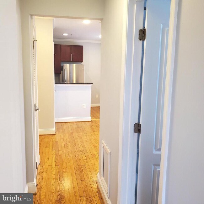 Building Photo - 5611 5th St NW