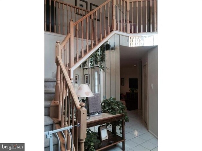 Building Photo - 626 Nicole Dr