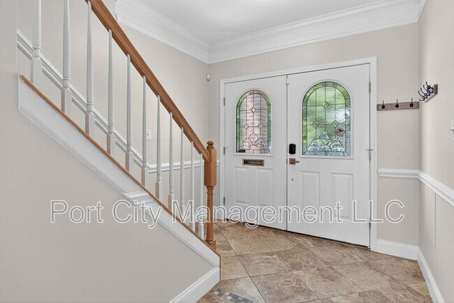 Building Photo - 1125 Race St