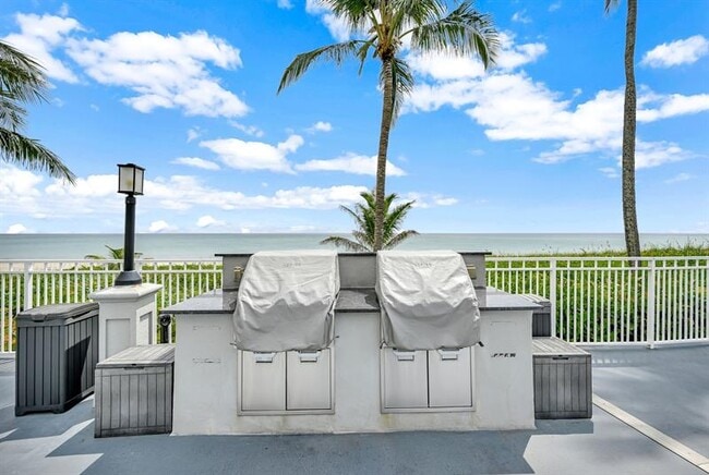 Building Photo - 3301 S Ocean Blvd