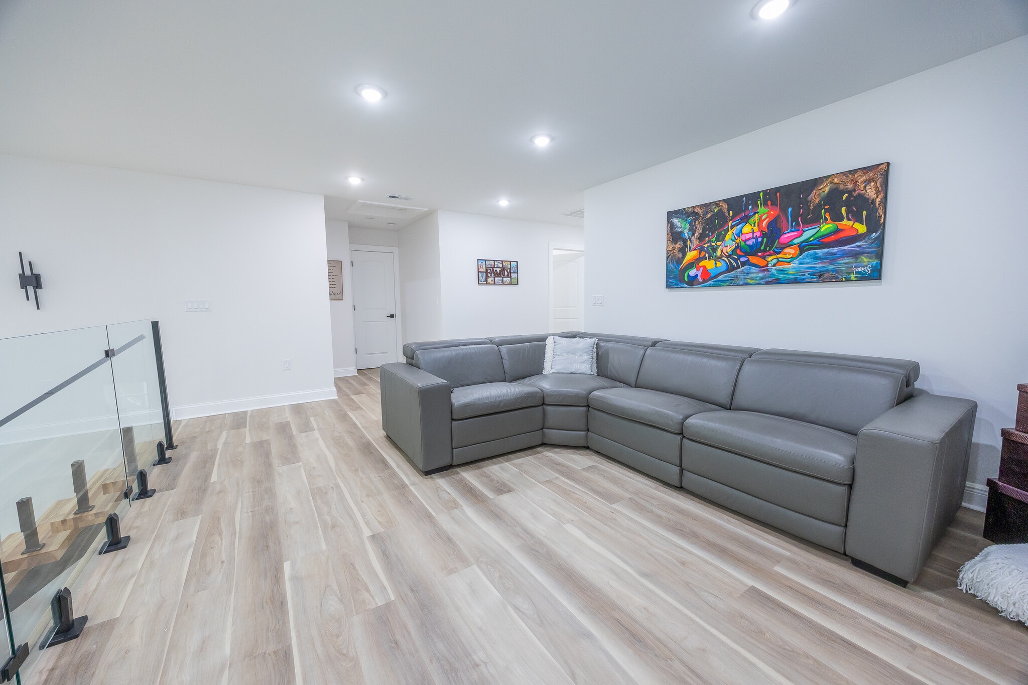 Building Photo - 7980 Royal Ave