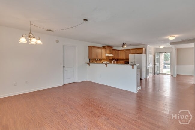 Building Photo - 26 Bostwick Dr