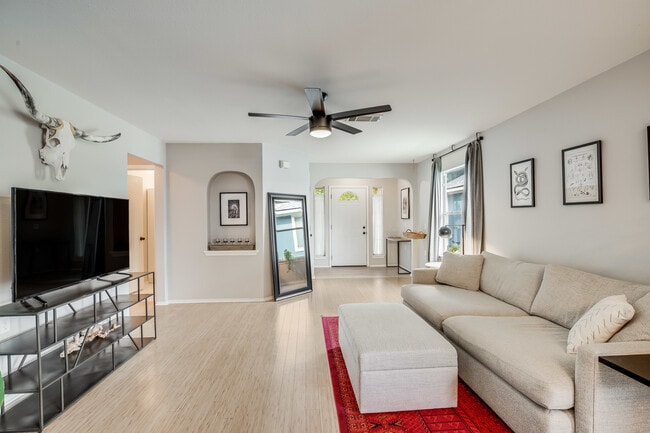 Building Photo - 5615 Steven Creek Way