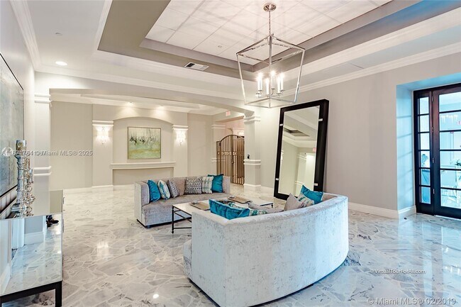 Building Photo - 2501 S Ocean Dr