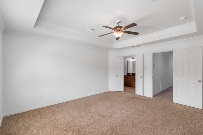 Building Photo - 31 Umbria Ln