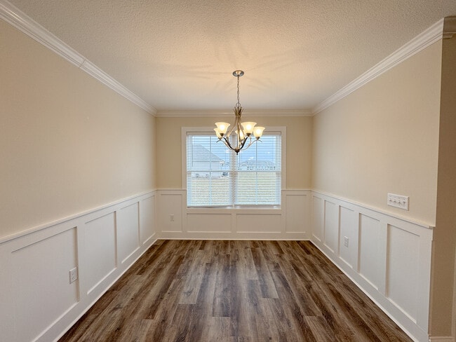 Building Photo - 301A Frieght Train Trl